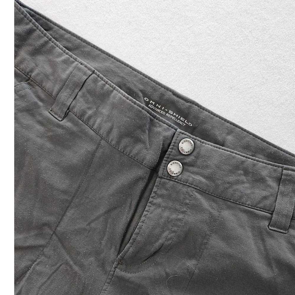 Columbia Omni Shield Women's Size 12 Gray Cargo Capri Pants Outdoor